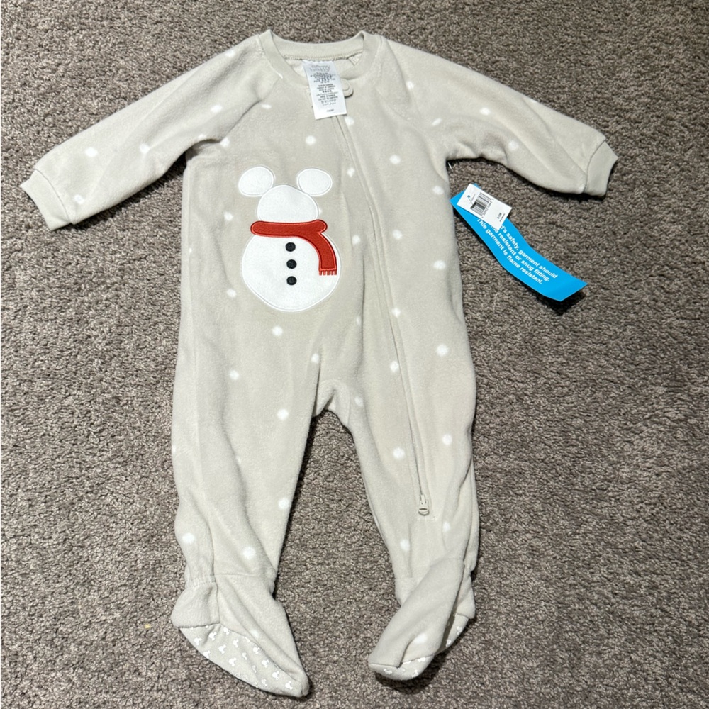 9-12 months Brand New Disney Baby Mickey Snowman Onesie